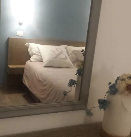 招待所 拉卡萨迪蒂提旅馆 西维尔诺瓦·马尔凯