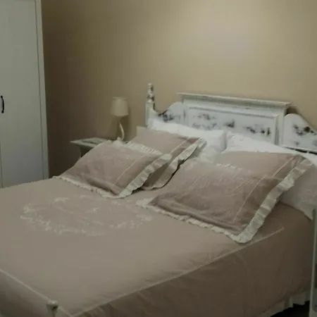 La Casa Di Titti 3* 시비타노바 마르셰